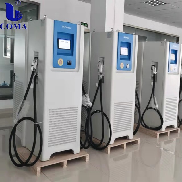 Station de recharge CC avec écran tactile